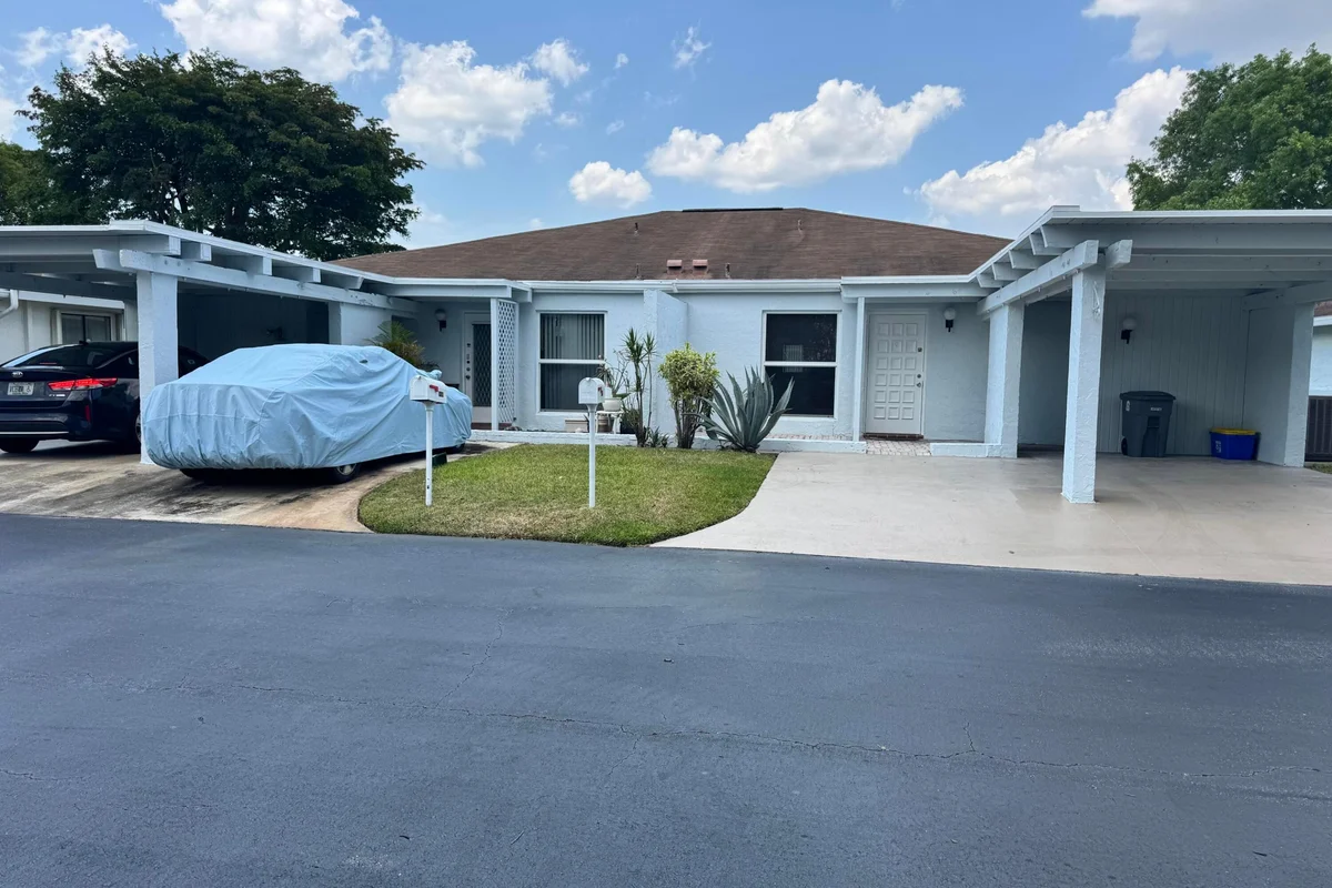 6846 Moonlit Dr, Delray Beach: photo 1 of 39