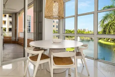 733 Crandon Blvd #406, Key Biscayne: photo 1 of 25