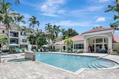 5800 W Sample #207, Coral Springs: photo 1 of 22