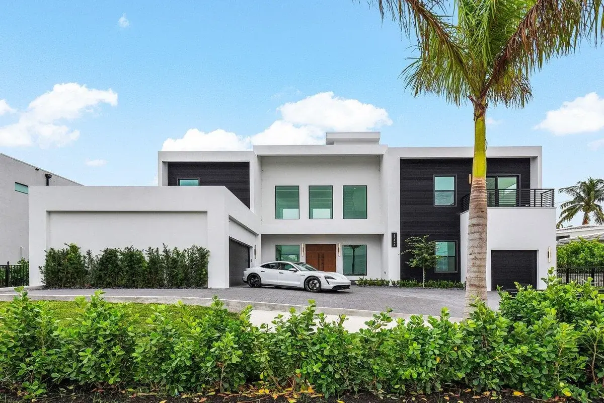 13440 Us Hwy, Juno Beach: photo 1 of 77