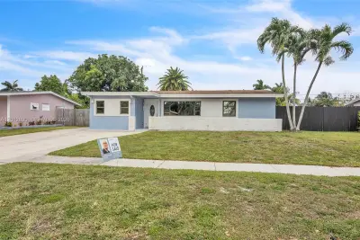 6133 NW 20th St, Margate: photo 1 of 25