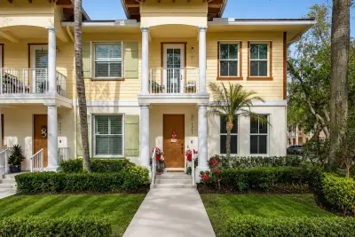 4345 Parkside Dr, Jupiter: photo 1 of 62