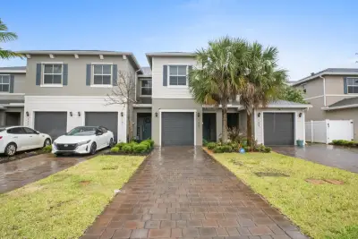 185 Bandol St, Riviera Beach: photo 1 of 28