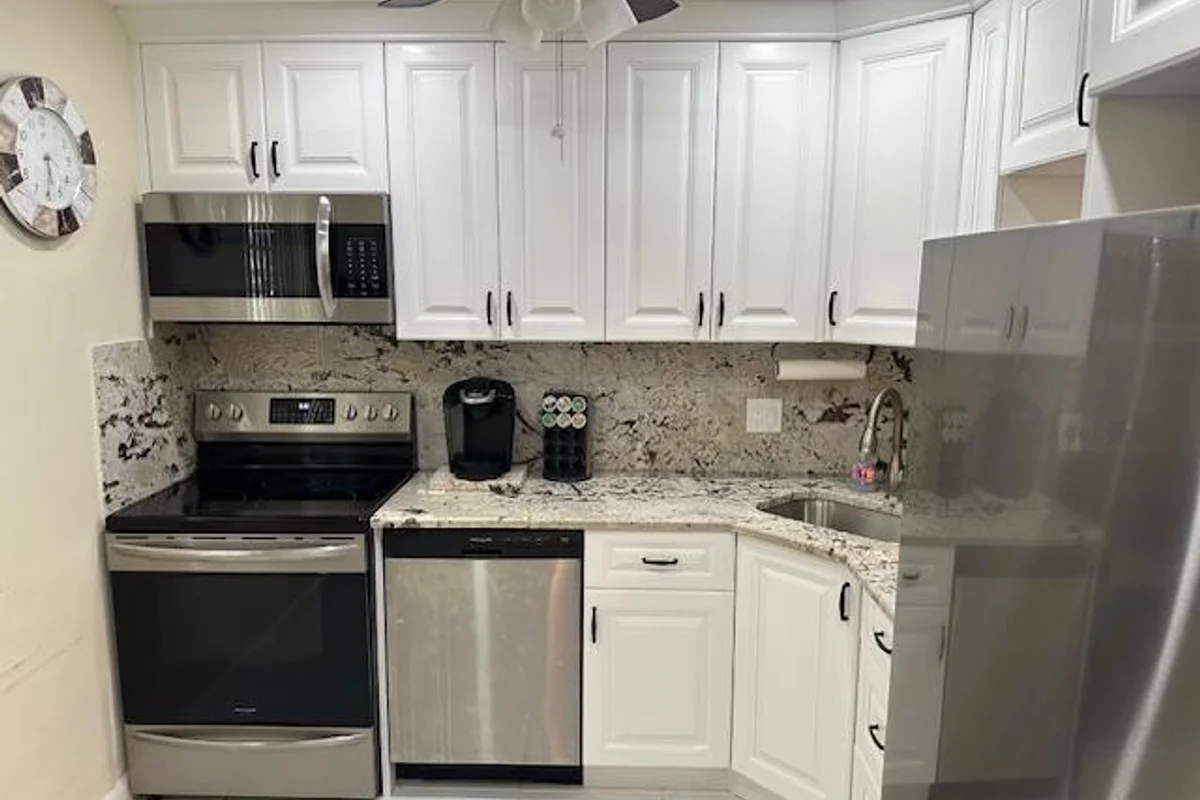 7680 NW 1st St #102, Margate: photo 1 of 21