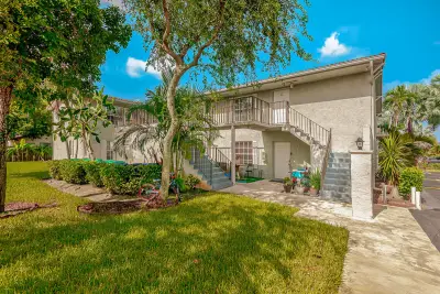 8706 W Sample Rd #4, Coral Springs: photo 1 of 21