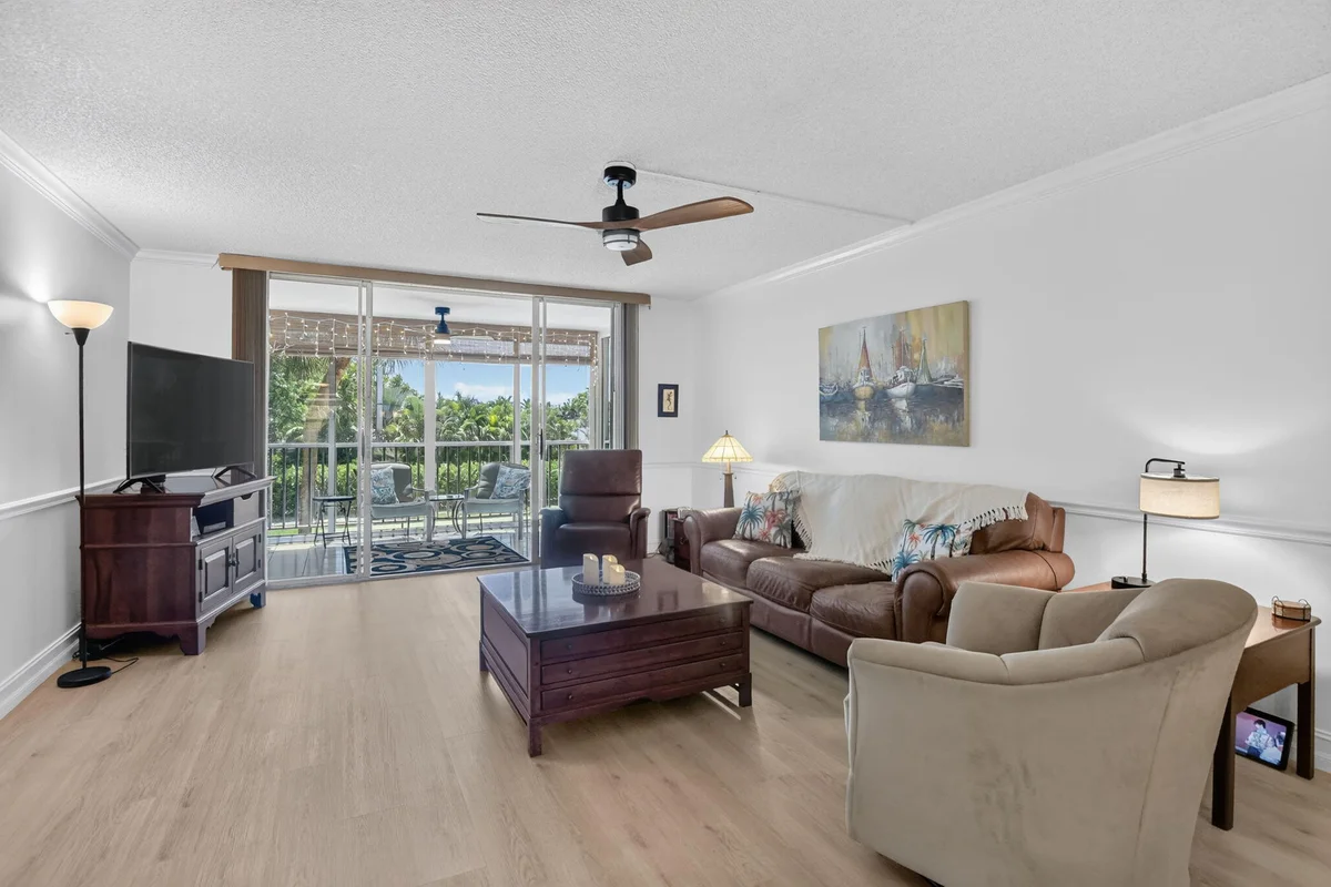 2809 Florida Blvd #208, Delray Beach: photo 1 of 53