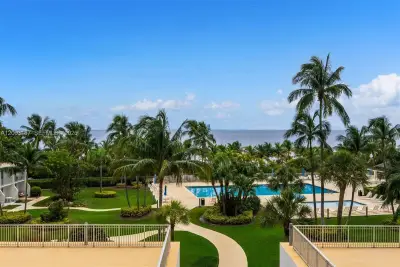881 Ocean Dr #3E, Key Biscayne: photo 1 of 33