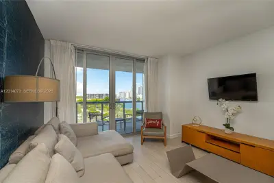 2602 E Hallandale Beach Blvd #R806, Hallandale Beach: photo 1 of 67