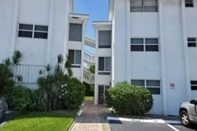 224 Hibiscus Ave #260, Lauderdale-by-the-Sea: photo 1 of 26