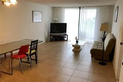 600 Three Islands Blvd #418, Hallandale Beach: photo 1 of 20