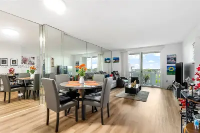 919 Hillcrest Dr #607, Hollywood: photo 1 of 45
