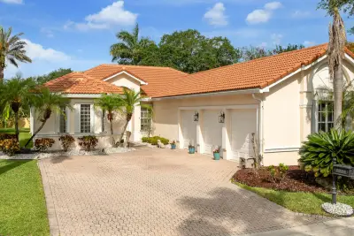 6246 NW 125th Ave, Coral Springs: photo 1 of 64