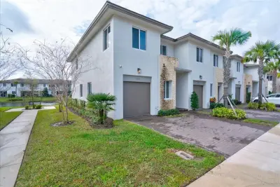 1451 Pioneer Way, Royal Palm Beach: photo 1 of 66