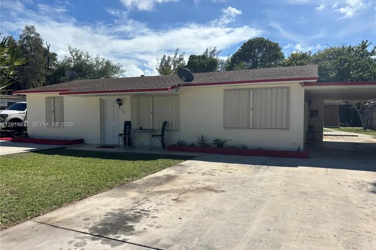 116 Allen Rd, West Park: photo 1 of 19