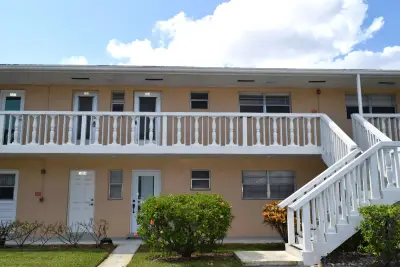 2222 NE 1st Way #204, Boynton Beach: photo 1 of 22