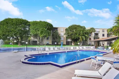 300 Waterway Dr S #407, Lantana: photo 1 of 14