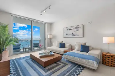 401 N Birch Rd #1102, Fort Lauderdale: photo 1 of 31