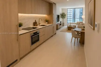 77 SE 5th St #1811, Miami: photo 1 of 51