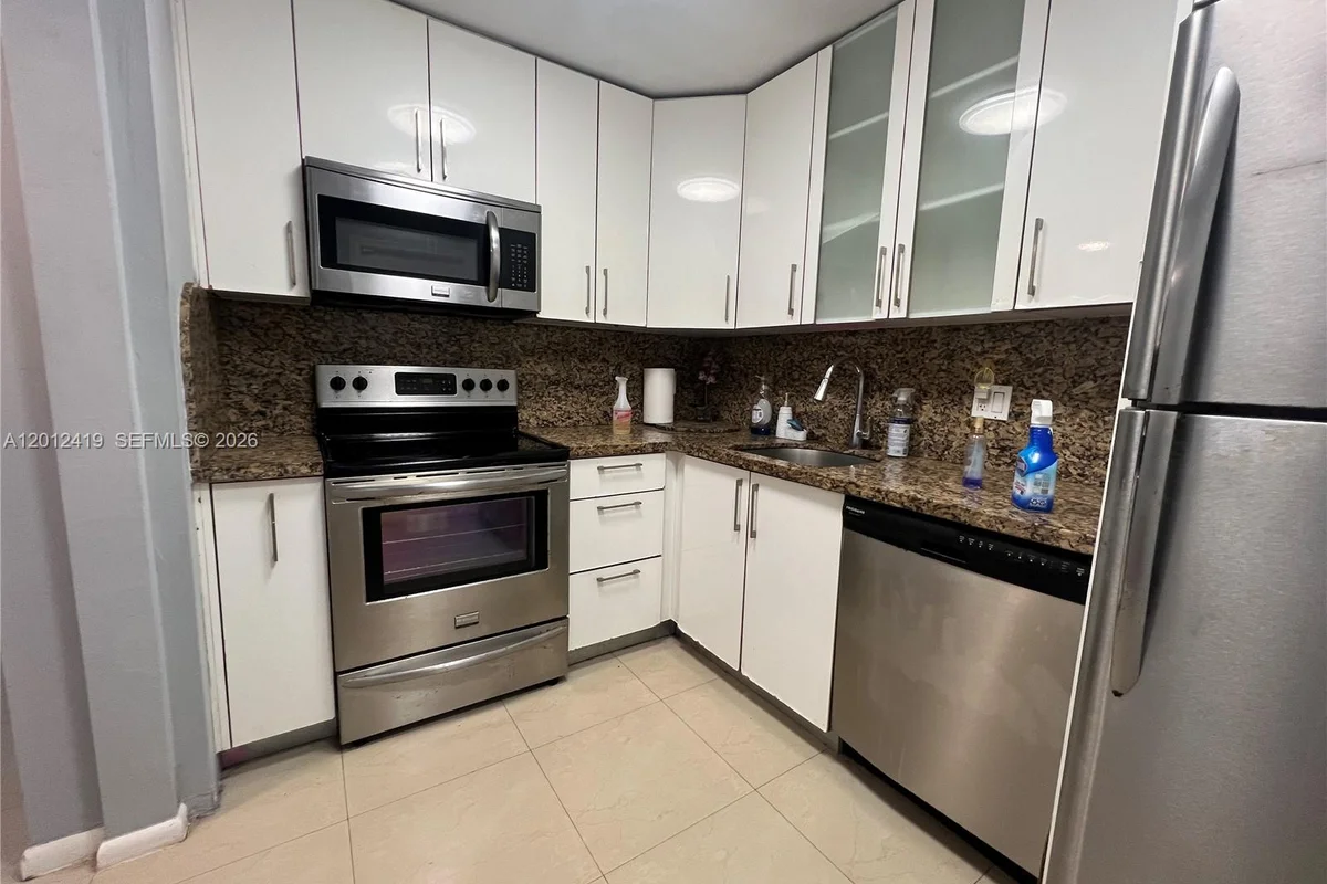 1801 S Ocean Dr #535, Hallandale Beach: photo 1 of 16