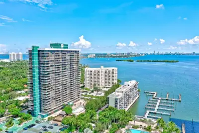 780 NE 69th St #808, Miami: photo 1 of 37