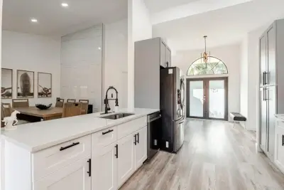 1860 Primrose Ln, Wellington: photo 1 of 28