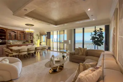 2000 Island Blvd #3004, Aventura: photo 1 of 48