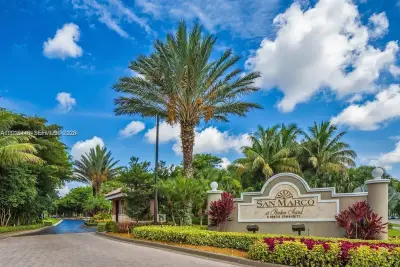 5555 N Military Trl #Corsican, Boca Raton: photo 1 of 41