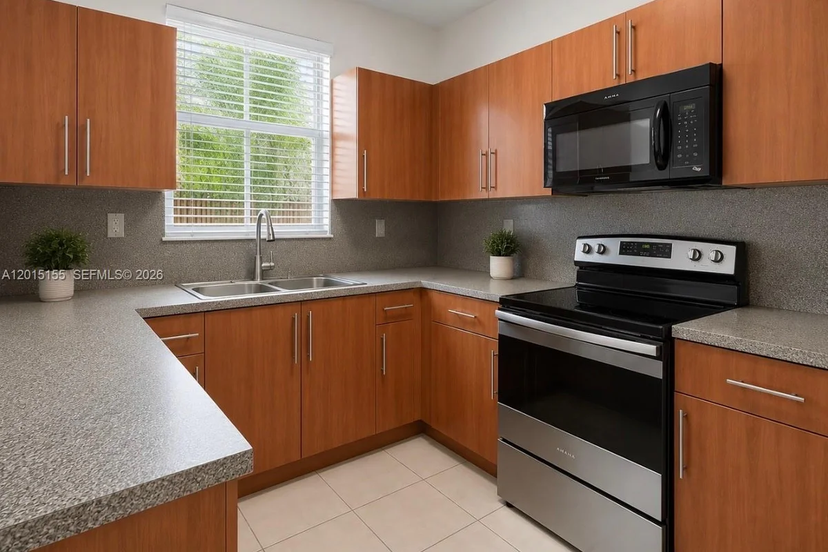 1441 SE 24th Rd, Homestead: photo 1 of 12
