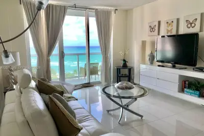 3901 S Ocean Dr #10Z, Hollywood: photo 1 of 11