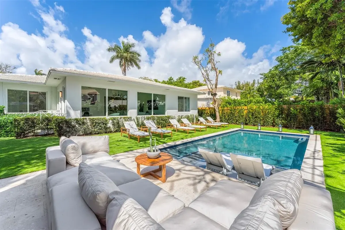 6145 La Gorce Dr, Miami Beach: photo 1 of 63