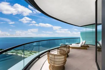 175 SE 25 Rd #3601, Miami: photo 1 of 27