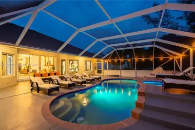 11066 N 46th Pl N, West Palm Beach: photo 1 of 54