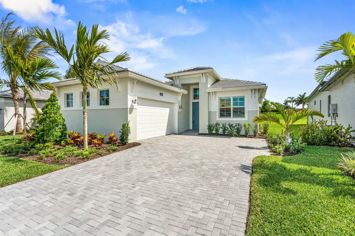 5105 Rivo Alto Cir, Westlake: photo 1 of 55