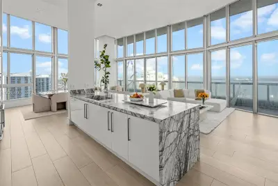 465 Brickell Ave #4101, Miami: photo 1 of 82