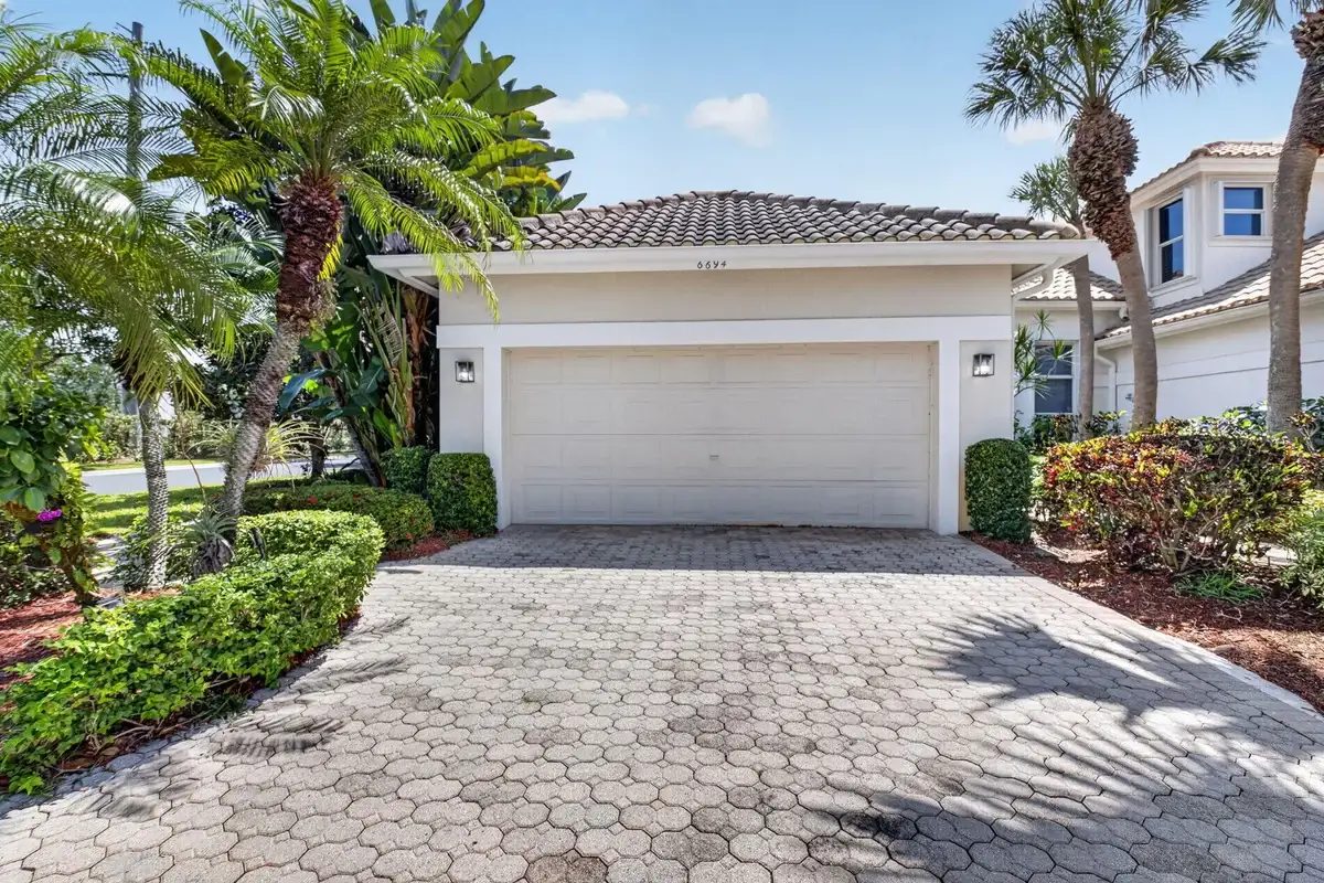 6694 NW 26th Way, Boca Raton: photo 1 of 58