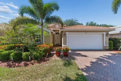 5318 Vernio Ln, Boynton Beach: photo 1 of 34