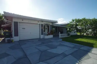 5813 NW 82nd Ave, Tamarac: photo 1 of 26