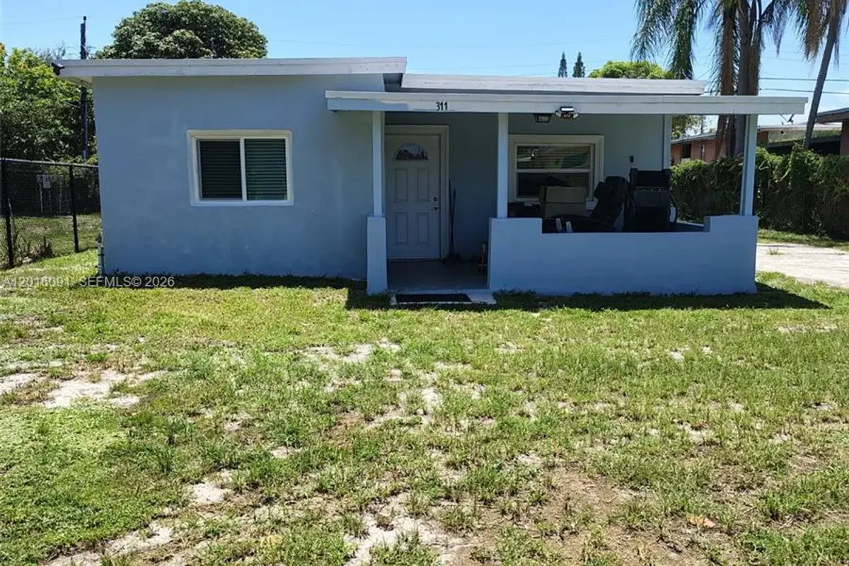 311 NW 28th Way, Fort Lauderdale: photo 1 of 21