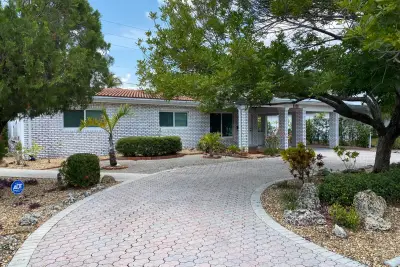 1181 SW 4th Ter, Pompano Beach: photo 1 of 39