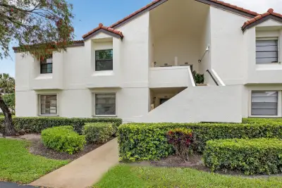 6069 Parkwalk Dr, Boynton Beach: photo 1 of 23