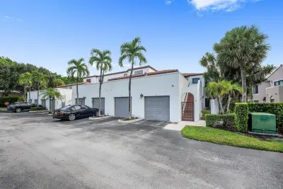 6614 Villa Sonrisa Dr #123, Boca Raton: photo 1 of 42