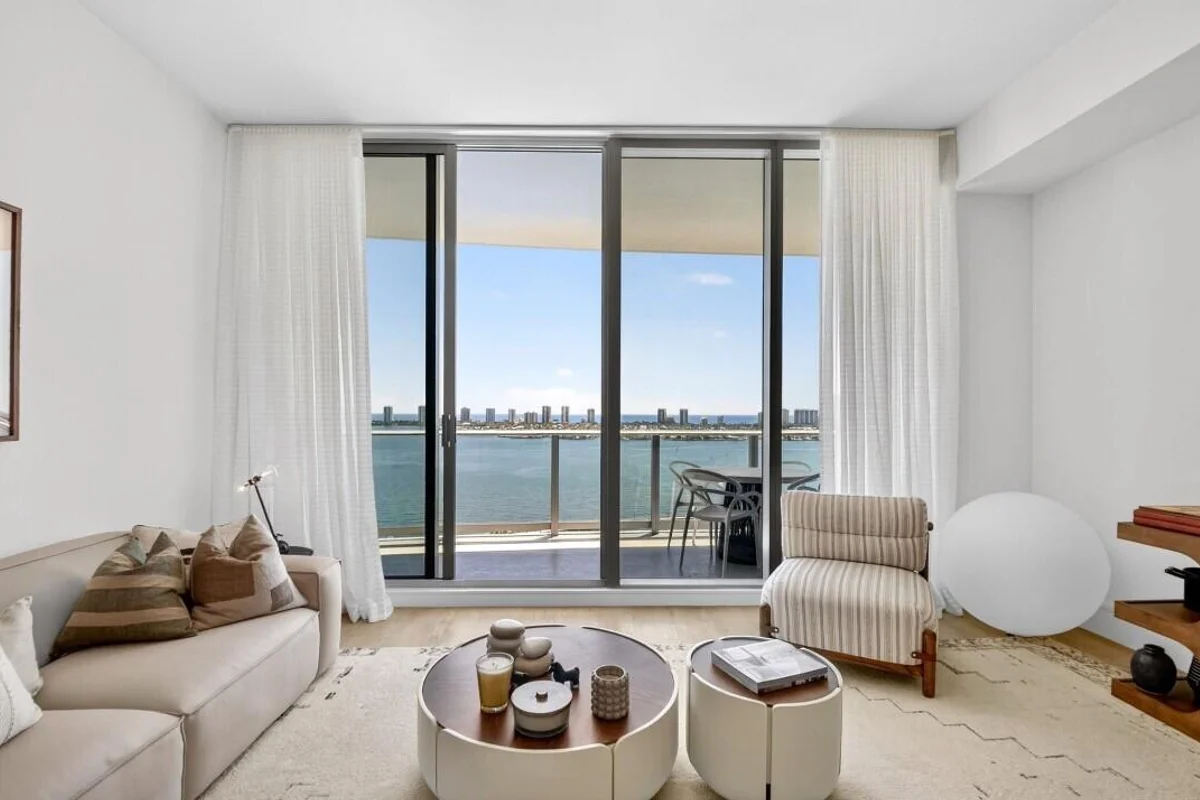 220 Lake Shore Dr #1708, Lake Park: photo 1 of 85