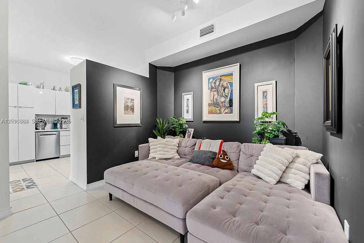 15533 N Miami Lakeway N #101-19, Miami Lakes: photo 1 of 29