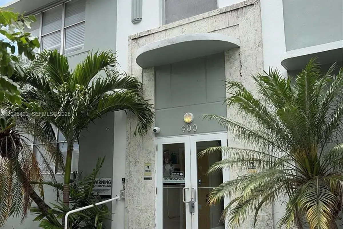 900 Jefferson Ave #2, Miami Beach: photo 1 of 7