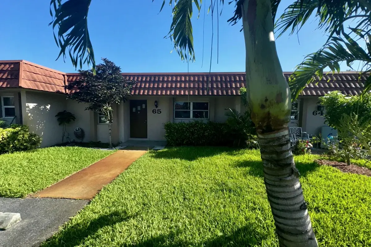 5725 E Fernley Dr E #65, West Palm Beach: photo 1 of 12