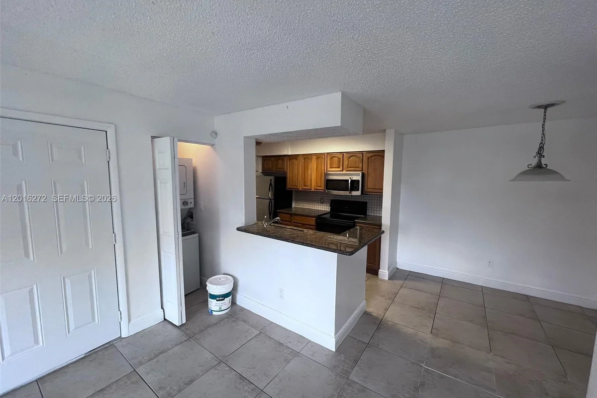 1263 SW 46th Ave #2104, Pompano Beach: photo 1 of 9