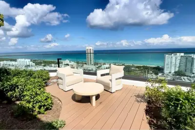 580 72nd St #1111, Miami Beach: photo 1 of 30