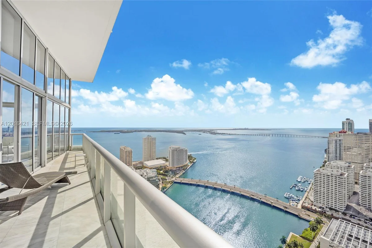 495 Brickell Ave #4101, Miami: photo 1 of 14