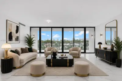 160 Isle Of Venice Dr #PH2, Fort Lauderdale: photo 1 of 30
