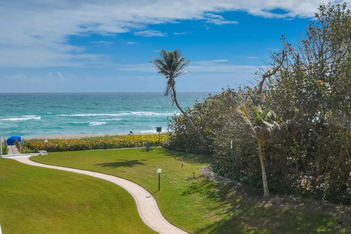 2780 S Ocean Blvd #306, Palm Beach: photo 1 of 37